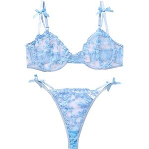 Elegant Blue Lace Lingerie Set